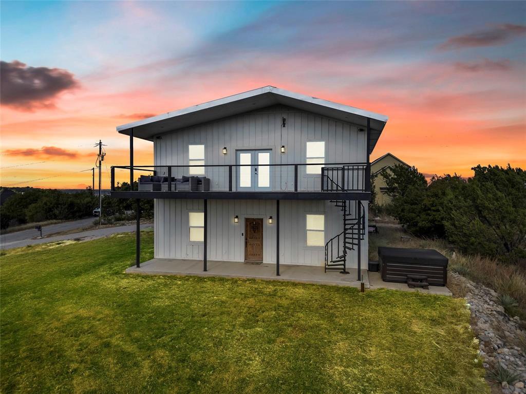 200 Peninsula  Bluff Dale TX 76433 photo