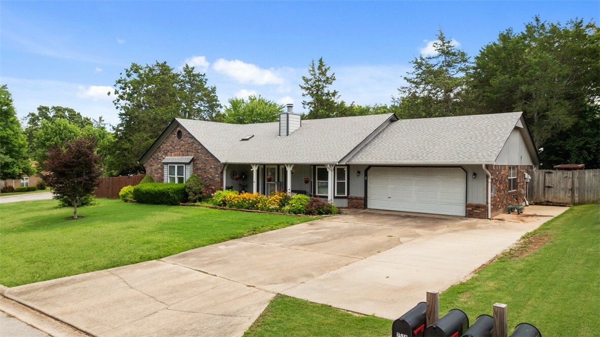 2570 N Sheffield Place  Fayetteville AR 72703 photo