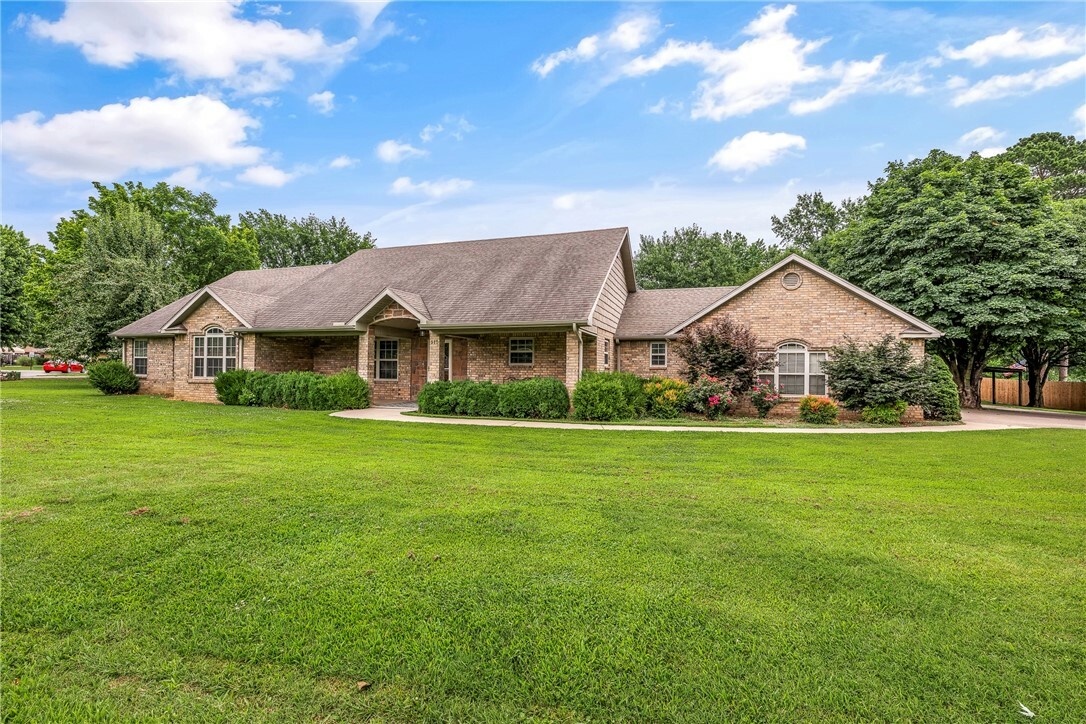 Property Photo: 515 Catlett Street AR 72753
