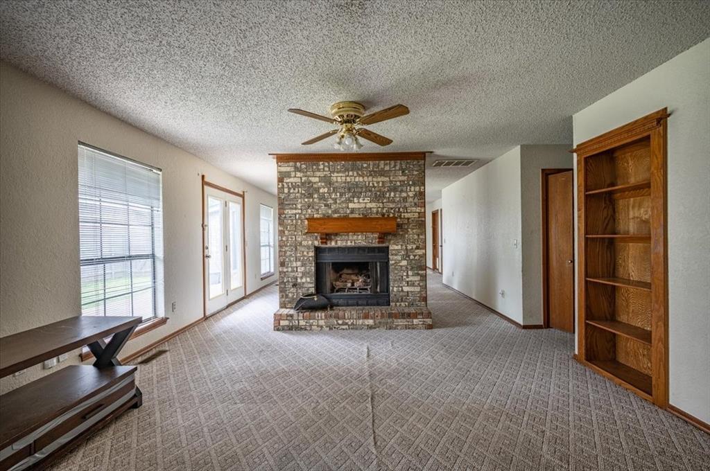 Property Photo:  11020 Davis Street  OK 73162 
