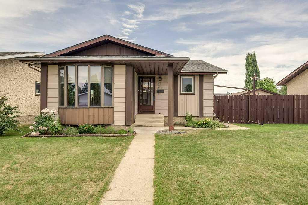 11 Howlett Avenue  Red Deer AB T4N 6K2 photo