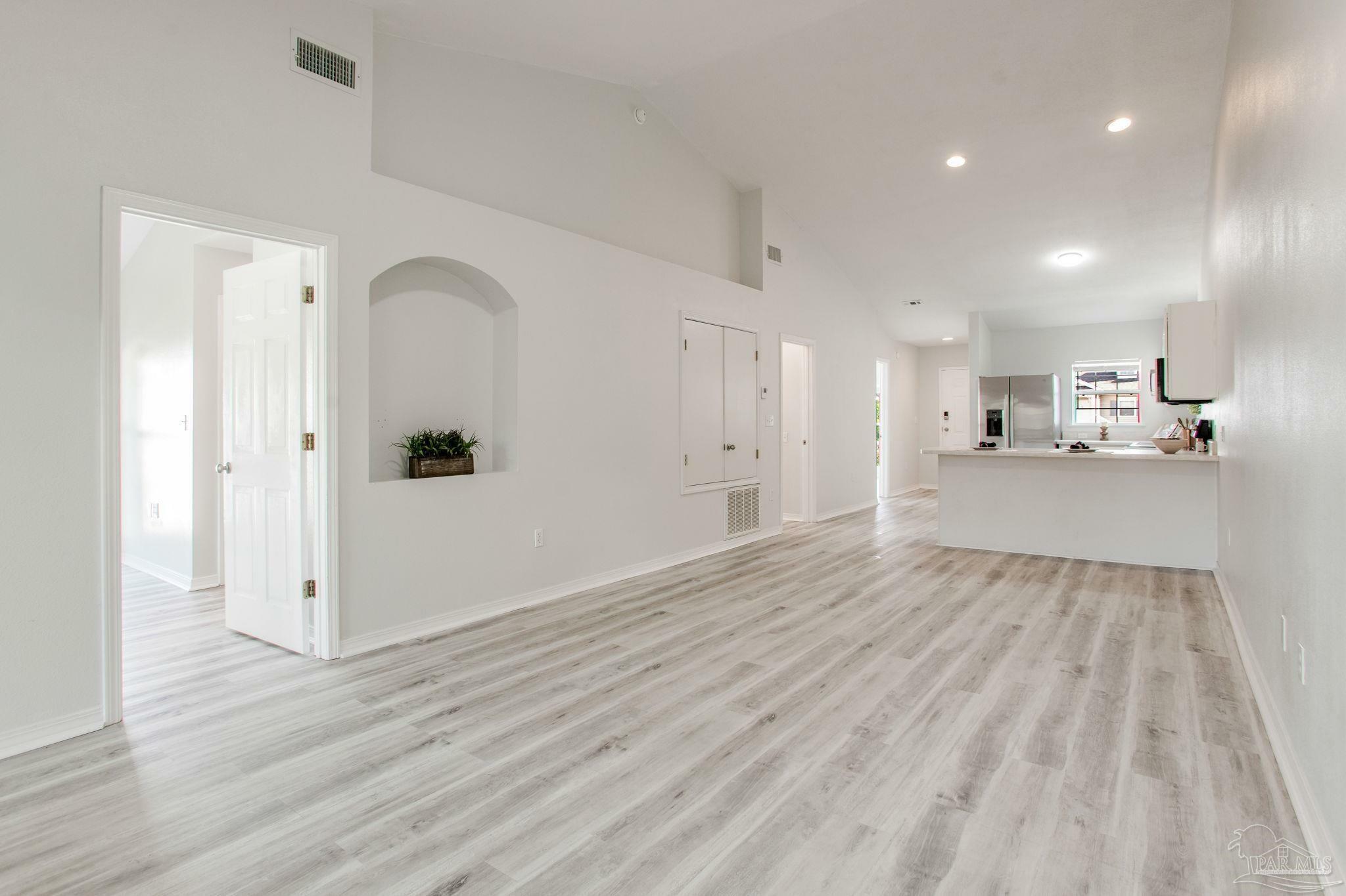 Property Photo: 7101 Joy St A-8 FL 32504