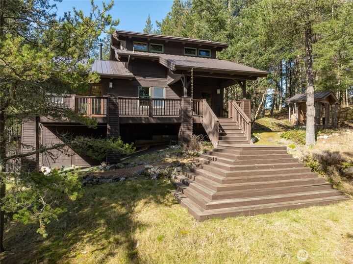Property Photo: 61 Sunrise Bluff WA 98279