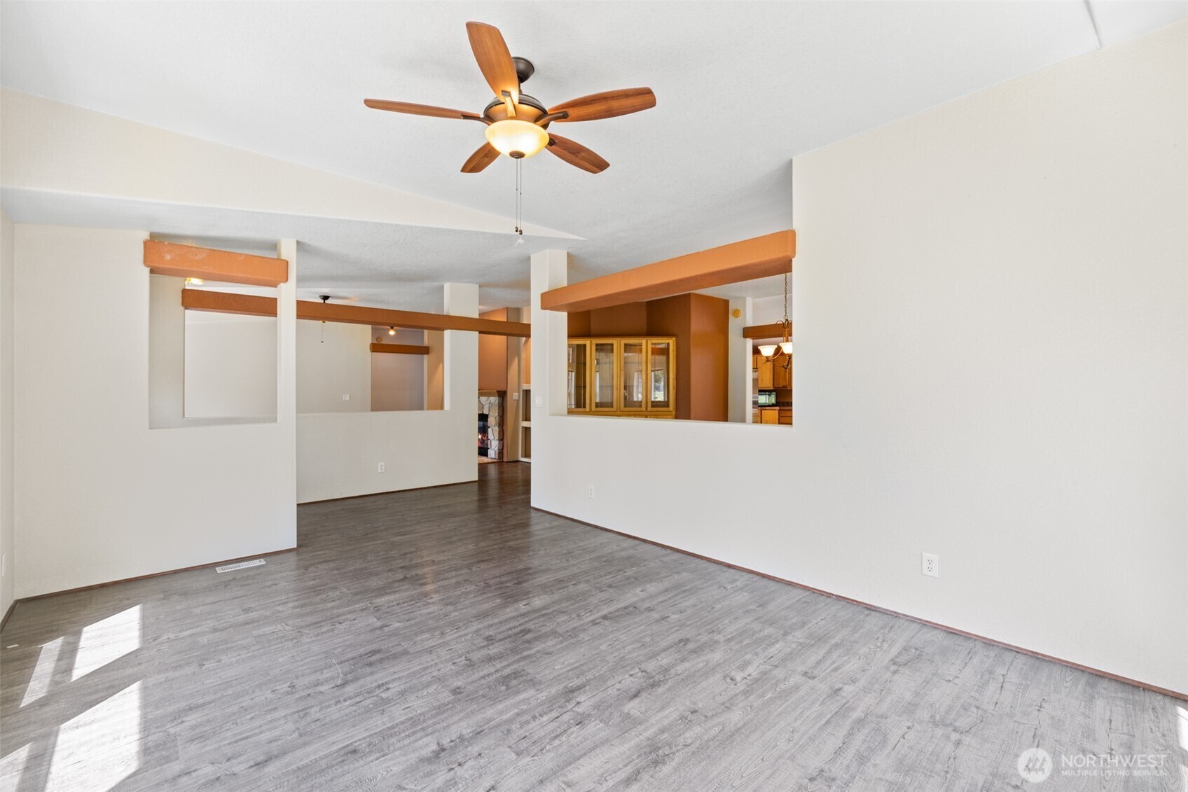 Property Photo: 262 Birdsong Lane WA 98362