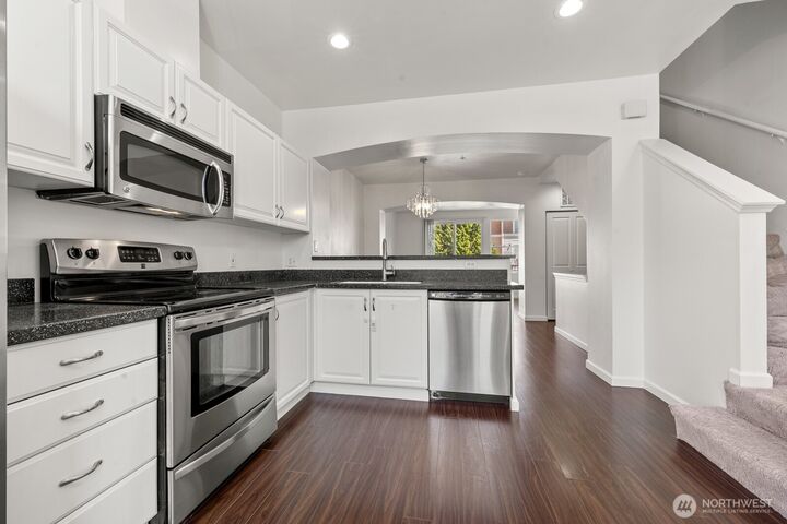 Property Photo: 23218 62nd Avenue S 21-4 WA 98032