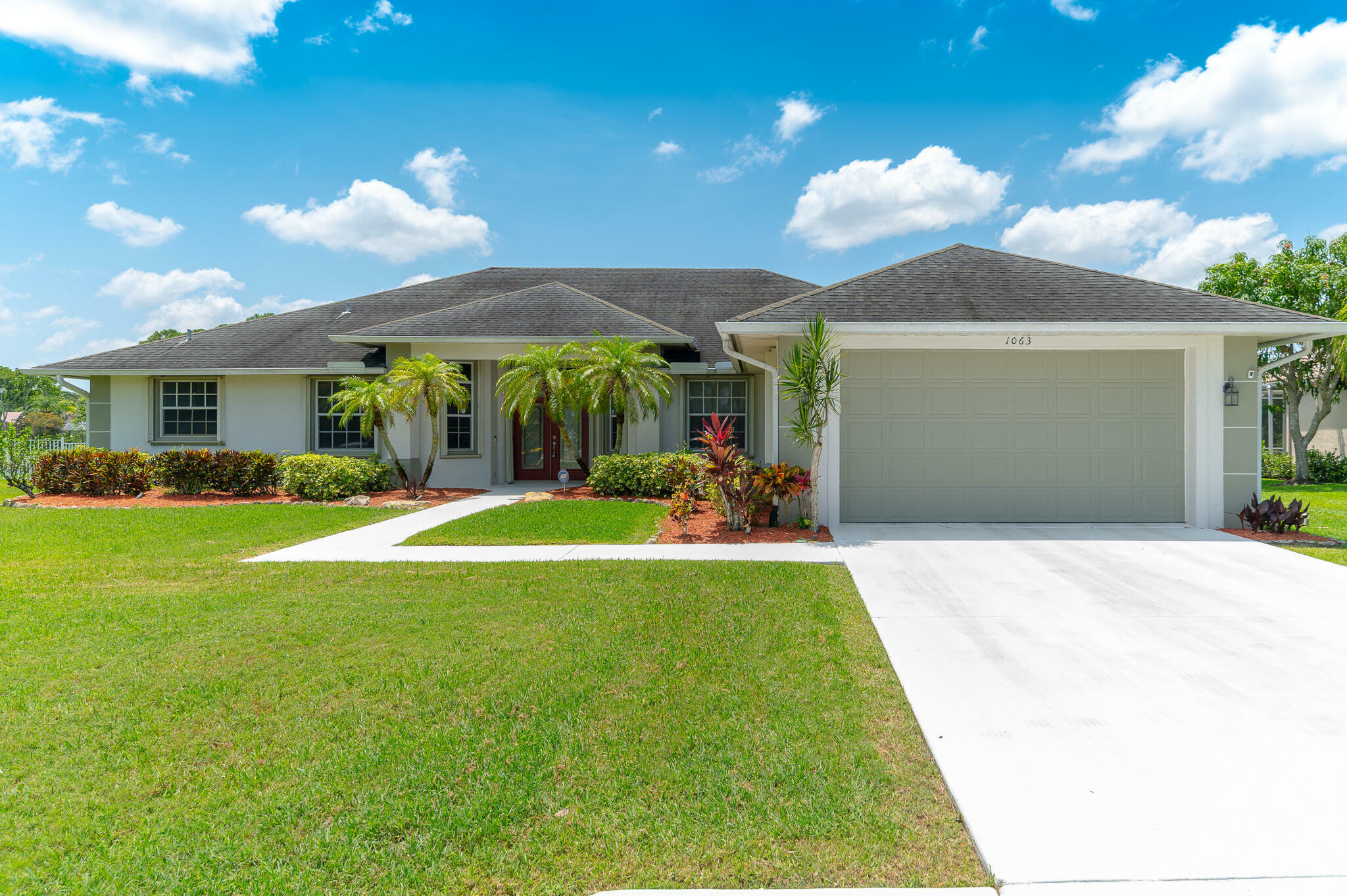 1063 SW Sand Oak Drive  Palm City FL 34990 photo