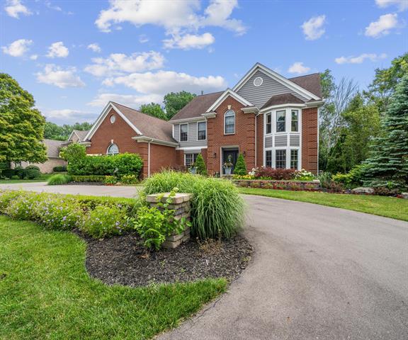 Property Photo: 16124 Maplewood Court MI 48168
