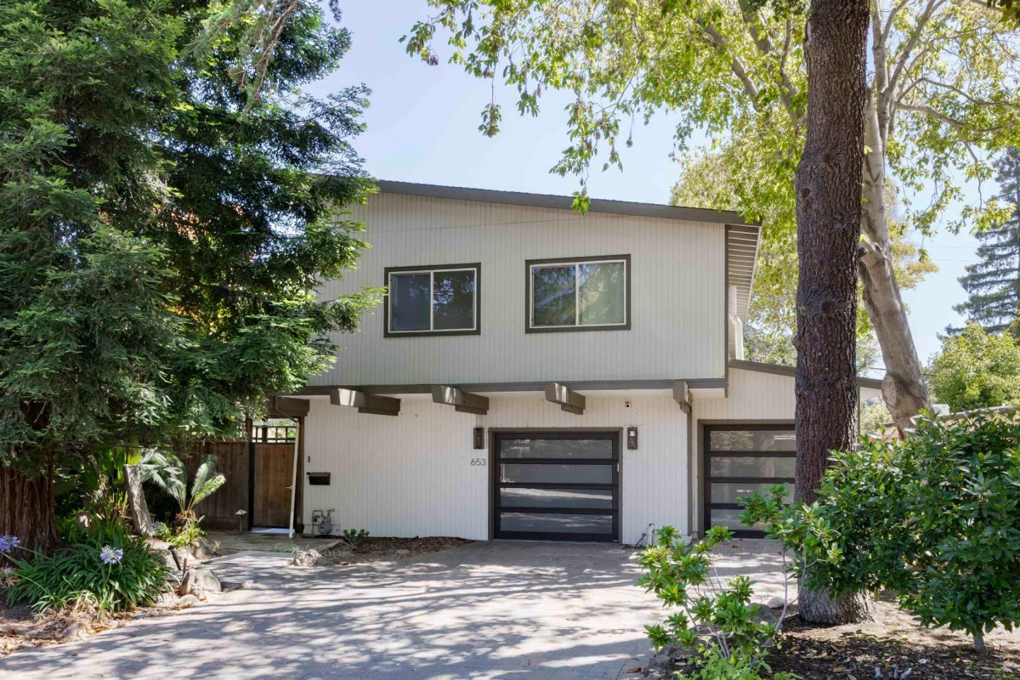 653 Wildwood Lane  Palo Alto CA 94303 photo
