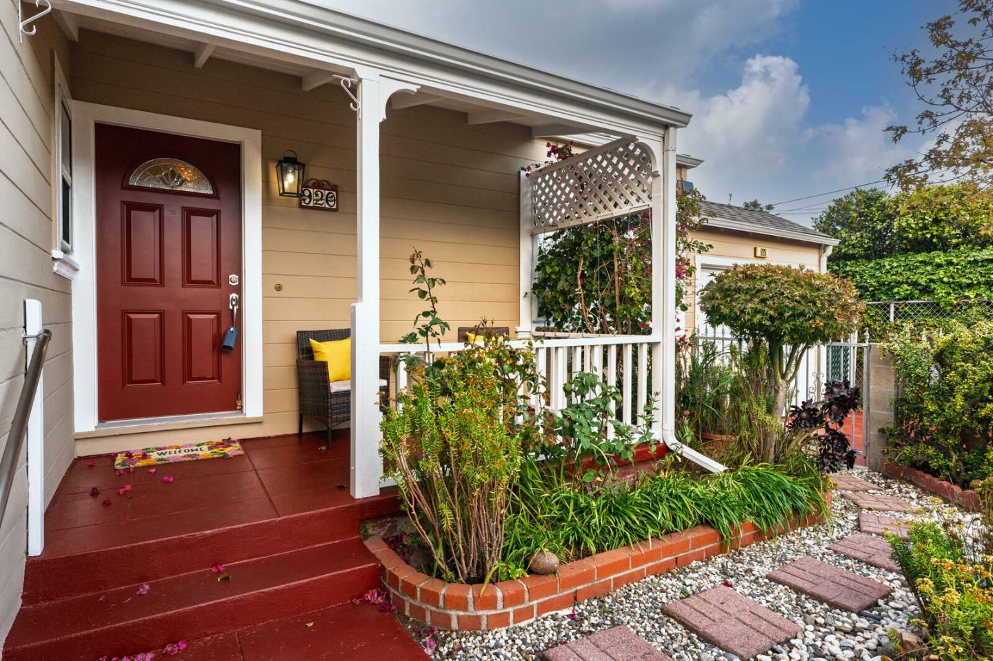Property Photo: 920 Masson Avenue CA 94066