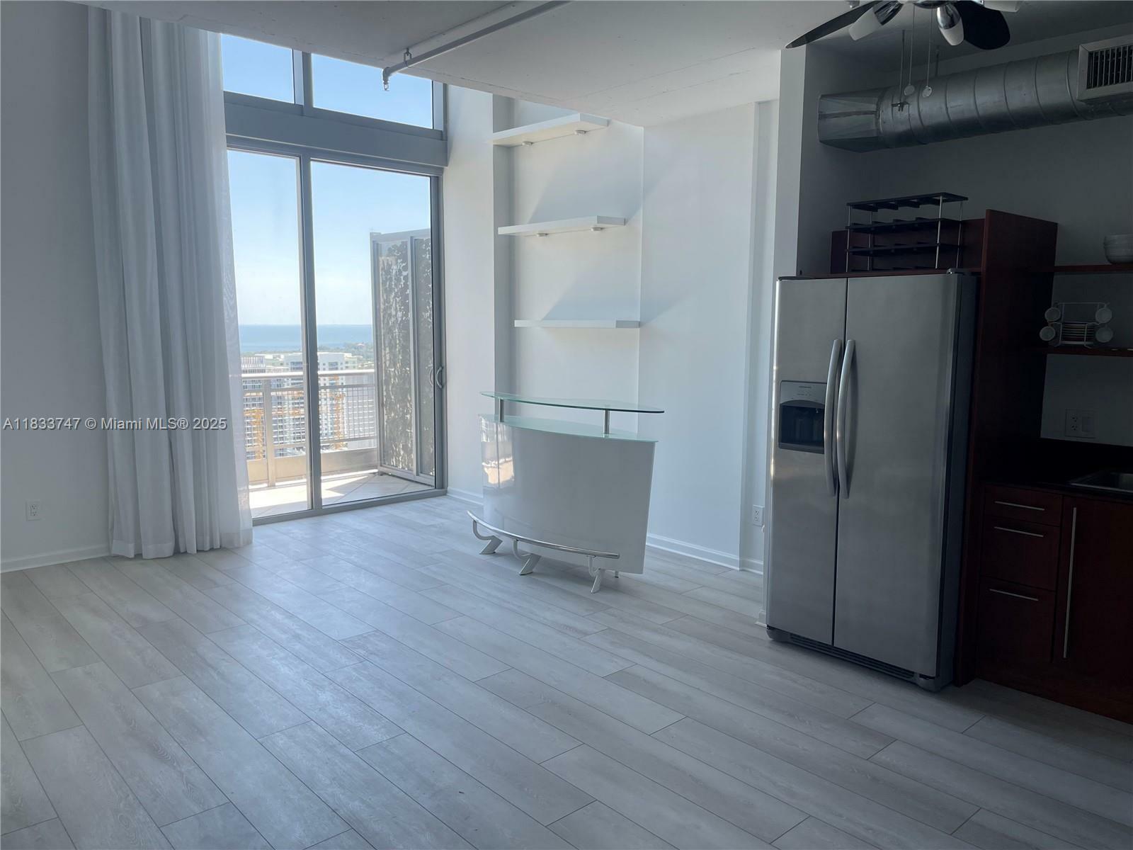 690 SW 1 Ct Phii 19  Miami FL 33130 photo