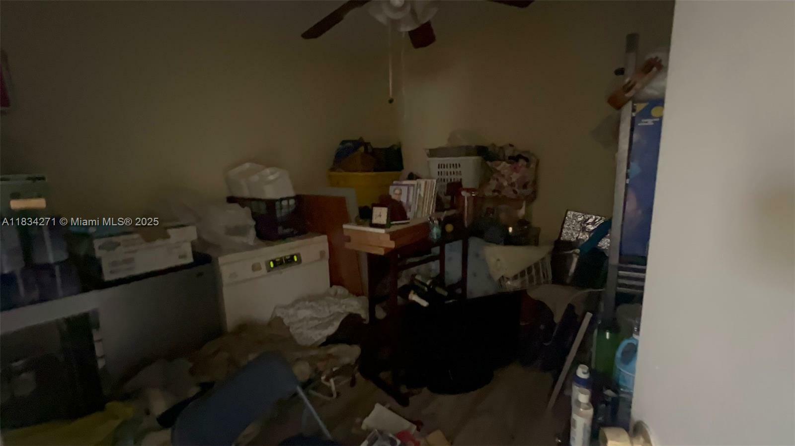 Property Photo: 7080 Hope St FL 33024