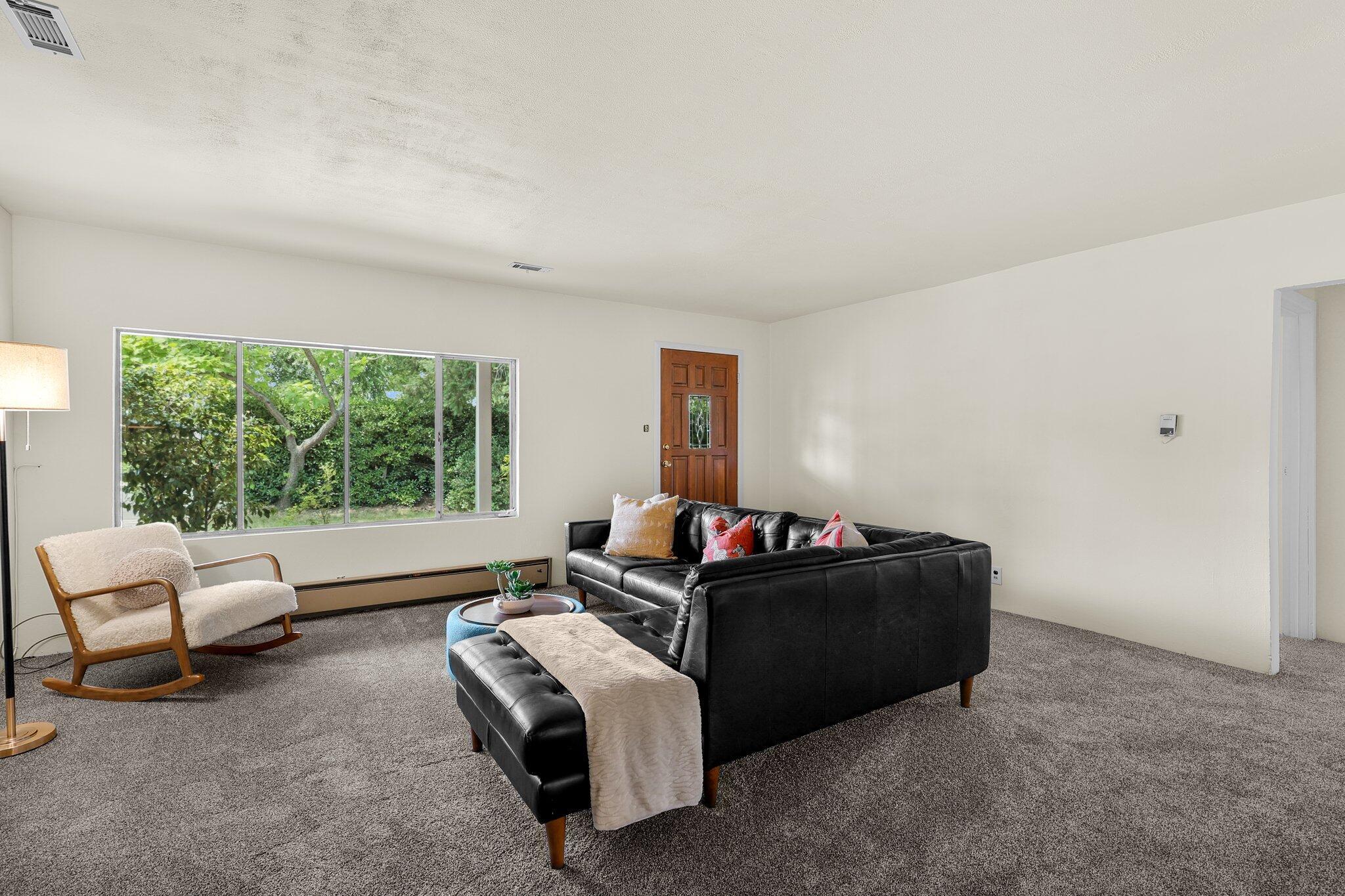 Property Photo: 3639 E Keswick Dam Road CA 96003