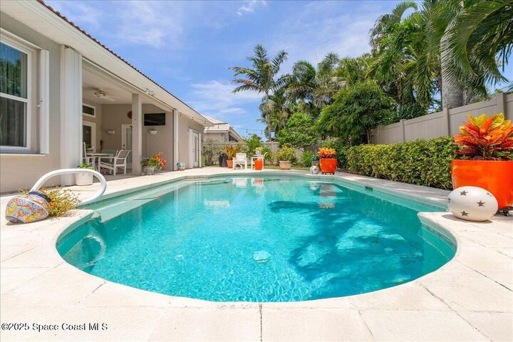 Property Photo:  193 Sanibel Way  FL 32951 