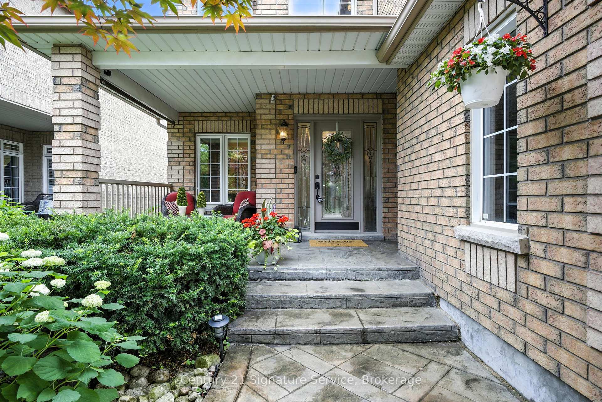 Property Photo: 77 Esposito Drive ON L7E 1T5