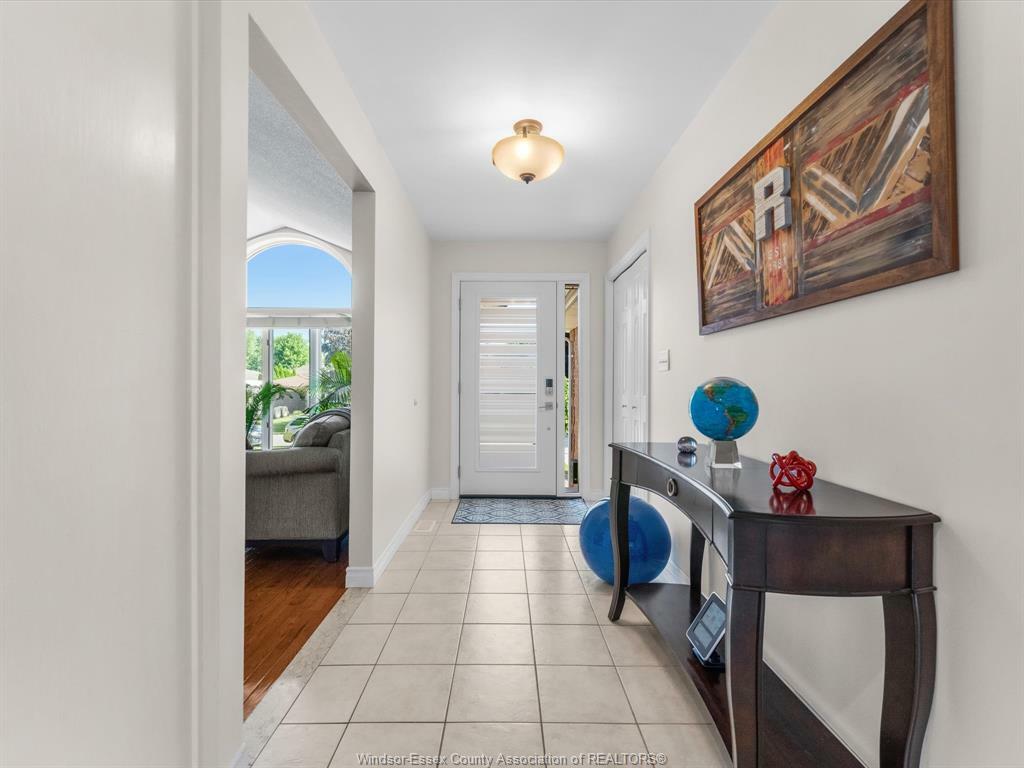 Property Photo: 480 Delaware Avenue ON N9J 1S4