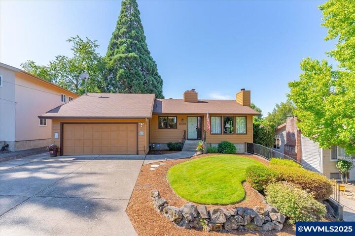 1030 Morningside Dr SE  Salem OR 97302 photo