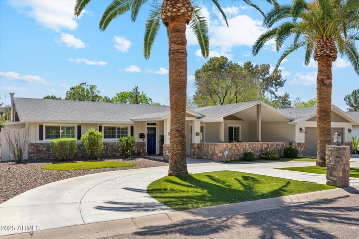 Property Photo: 3511 E Coolidge Street AZ 85018