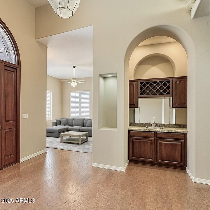 Property Photo: 3853 E June Circle AZ 85205