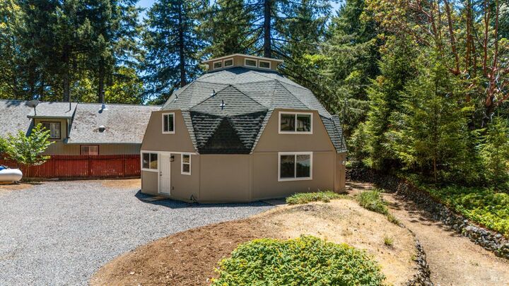 Property Photo:  4499 Daisy Drive  CA 95490 