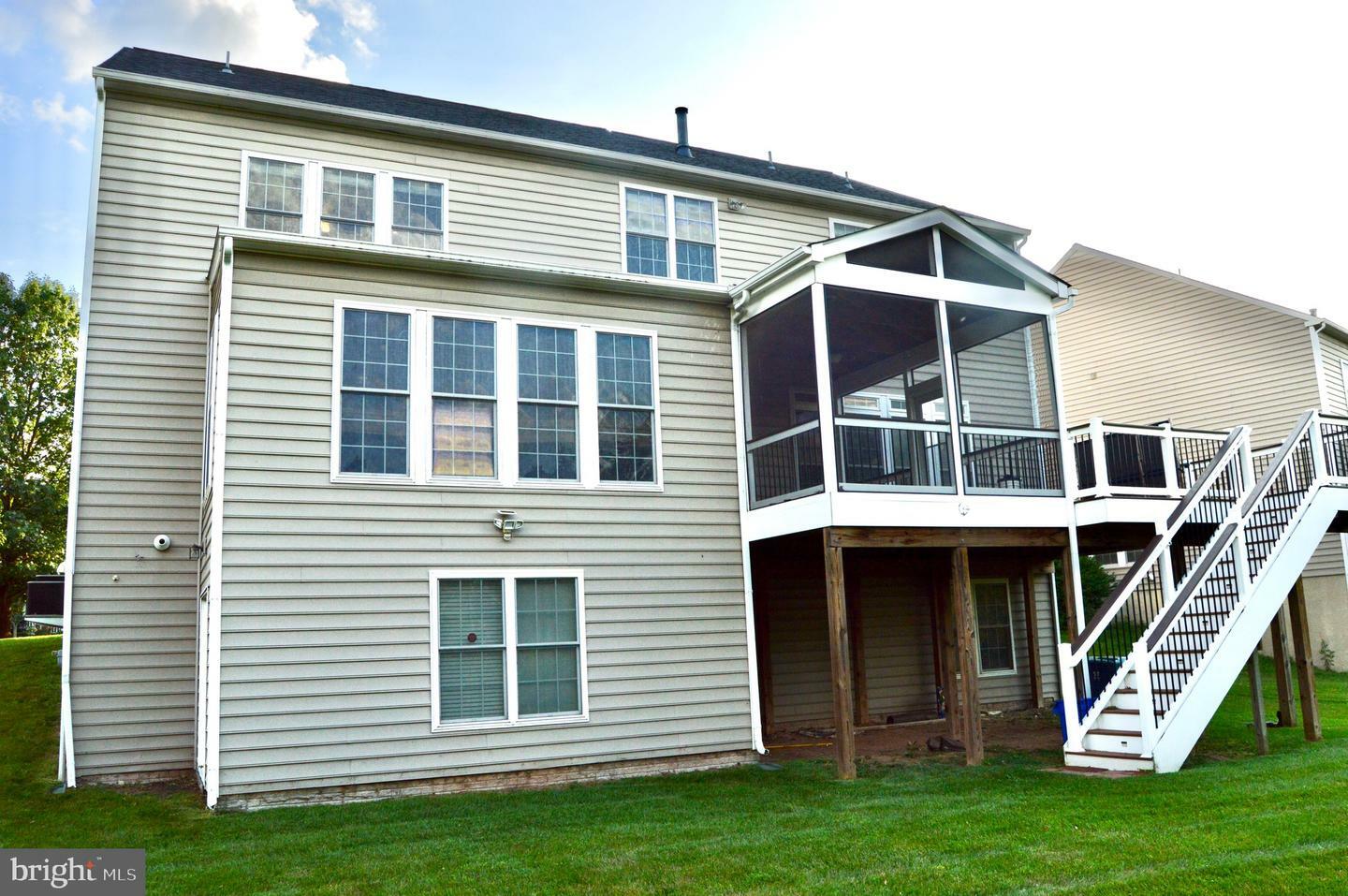Property Photo: 43844 Churchill Glen Drive VA 20152