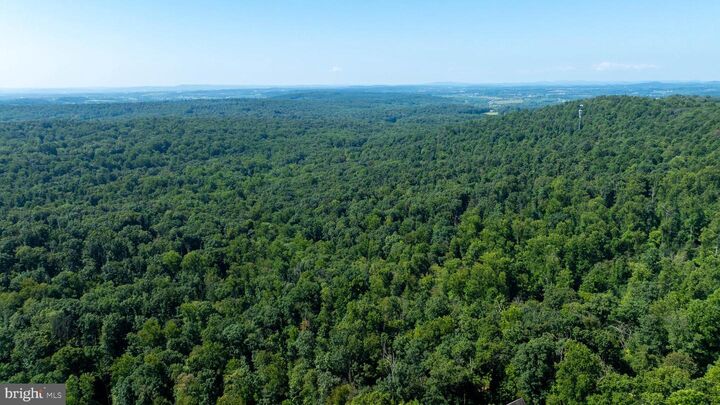 Property Photo:  865 Mine Rd  PA 17042 