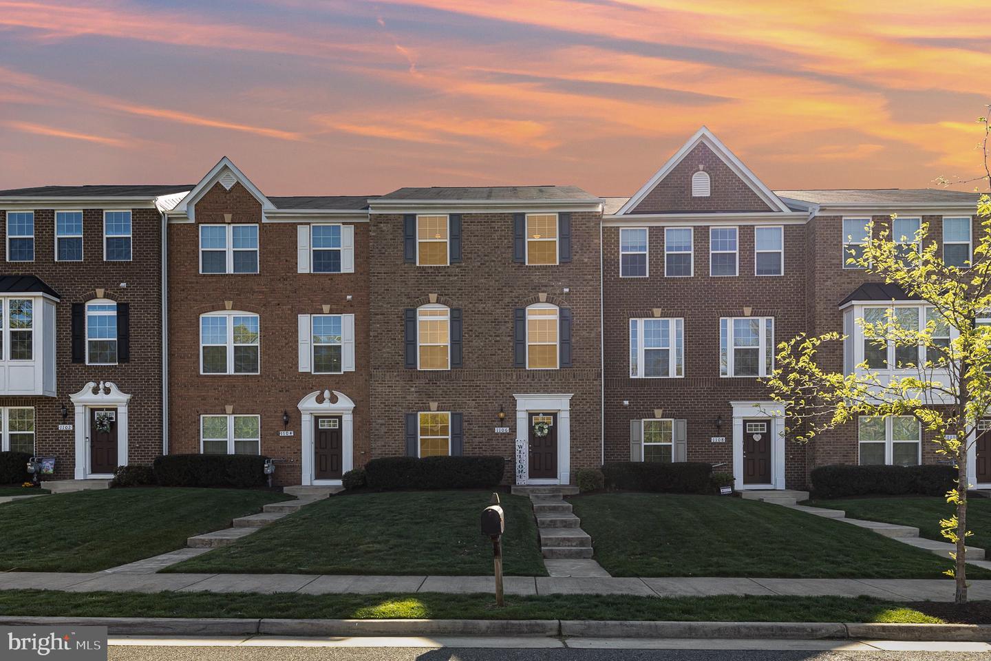 Property Photo:  1106 Oakwood Street  VA 22401 