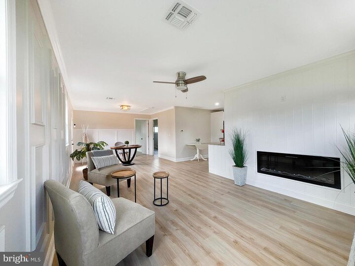 Property Photo:  7 Poplar Lane  PA 19054 