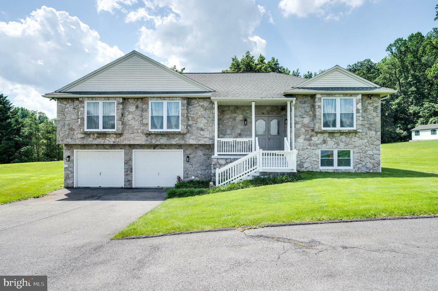 Property Photo:  120 Miller Road  PA 19608 