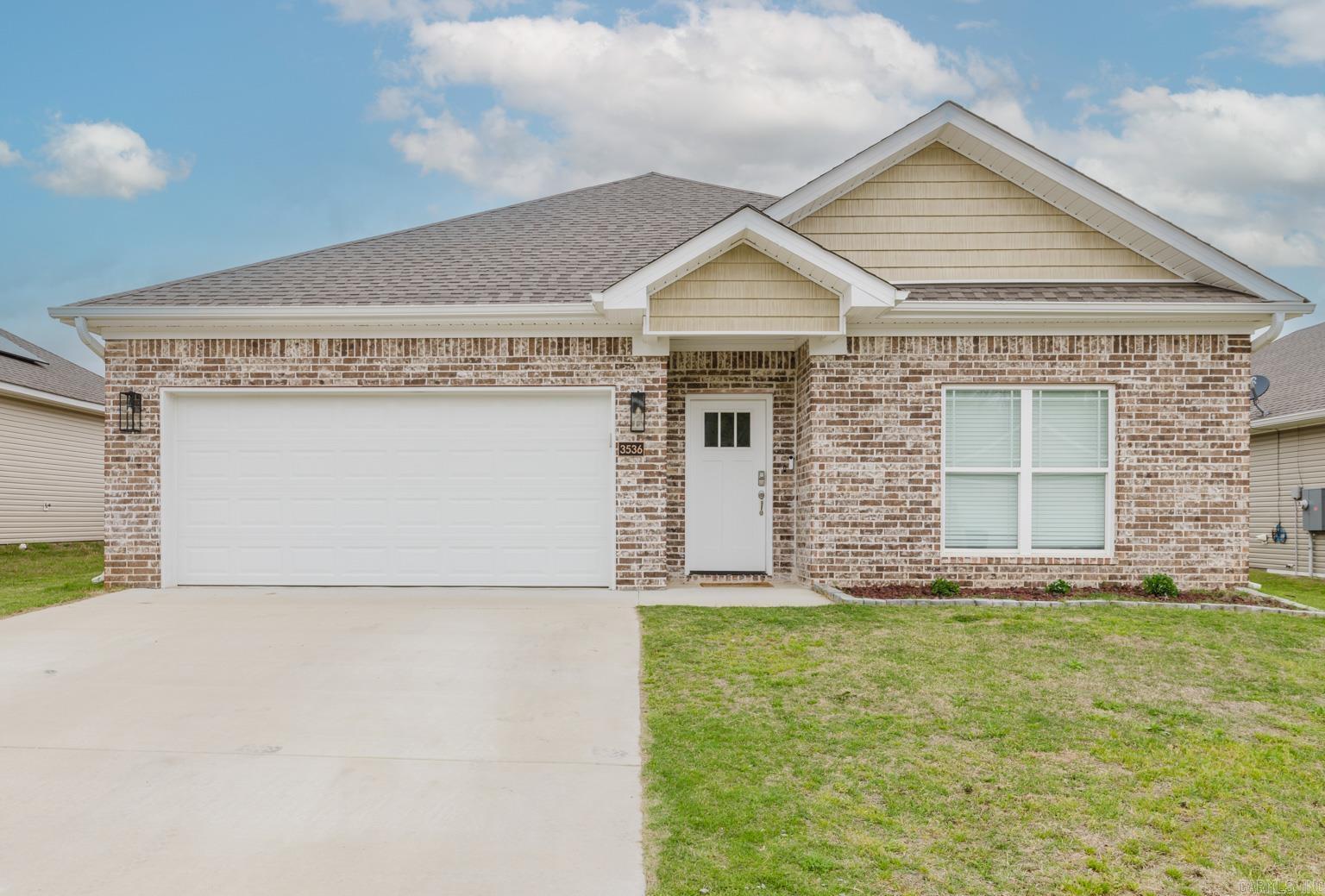 Property Photo: 3536 Village Walk Drive AR 72022