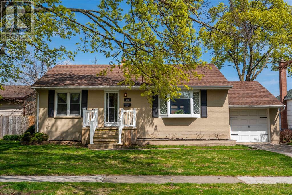 Property Photo: 672 Odell Avenue ON N7V 2K7