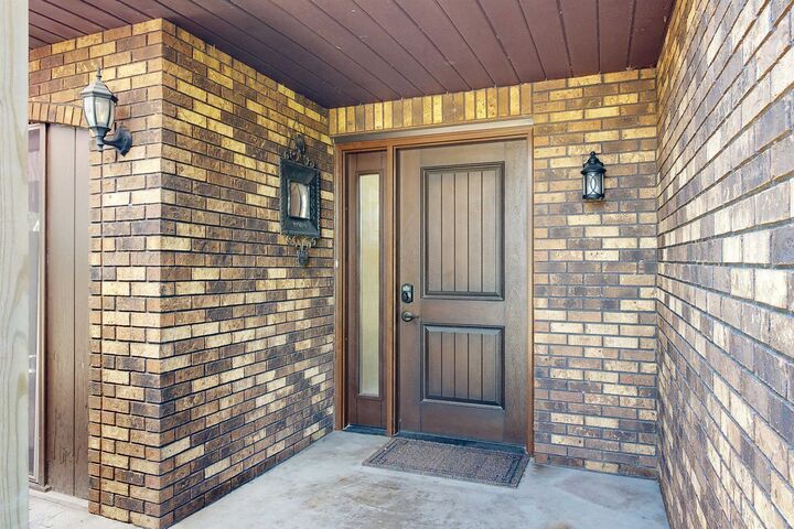 Property Photo:  9 S Shore Drive  NE 68601 