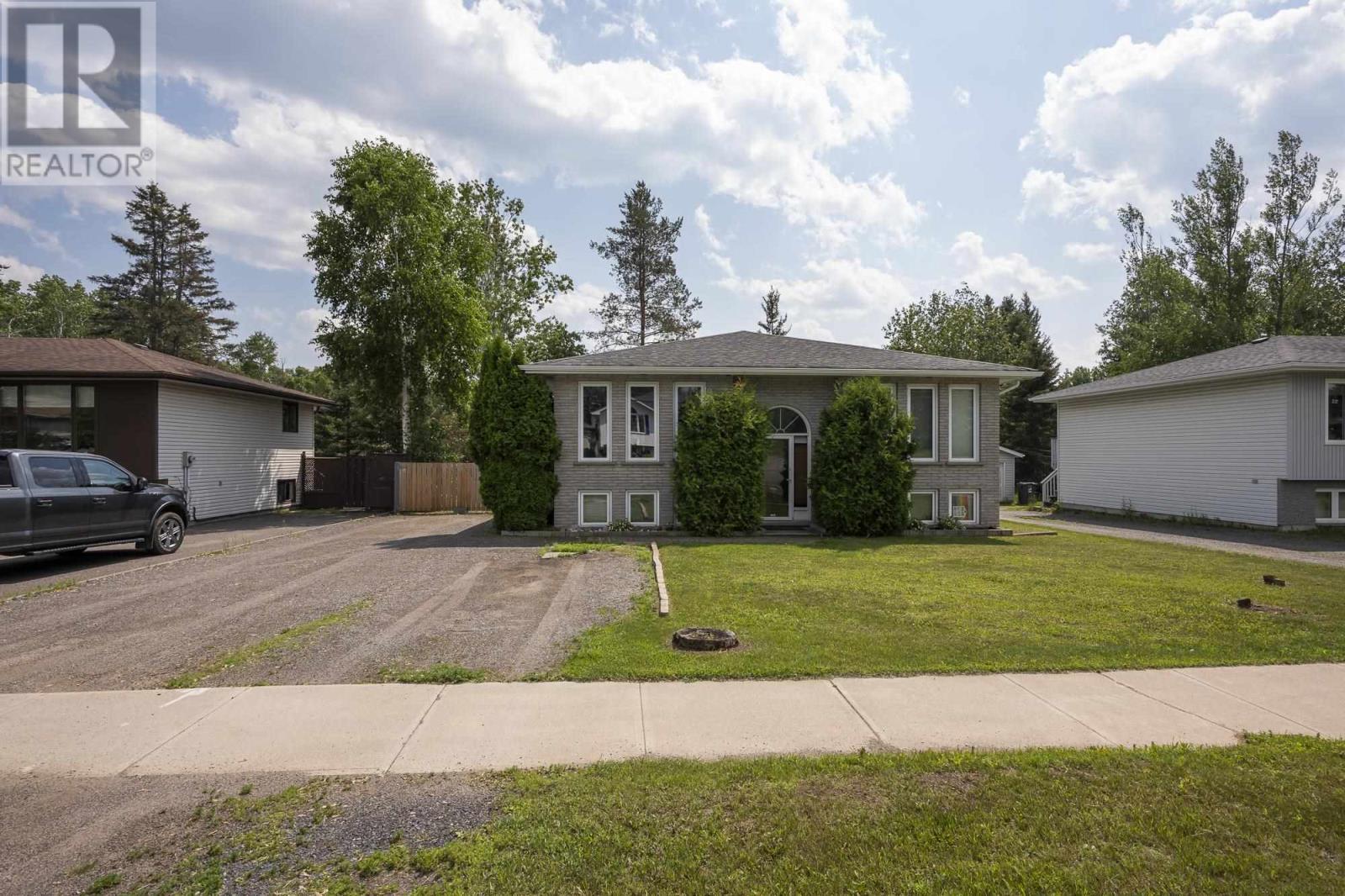 Property Photo: 1465 John Street Rd ON P7G 1H9