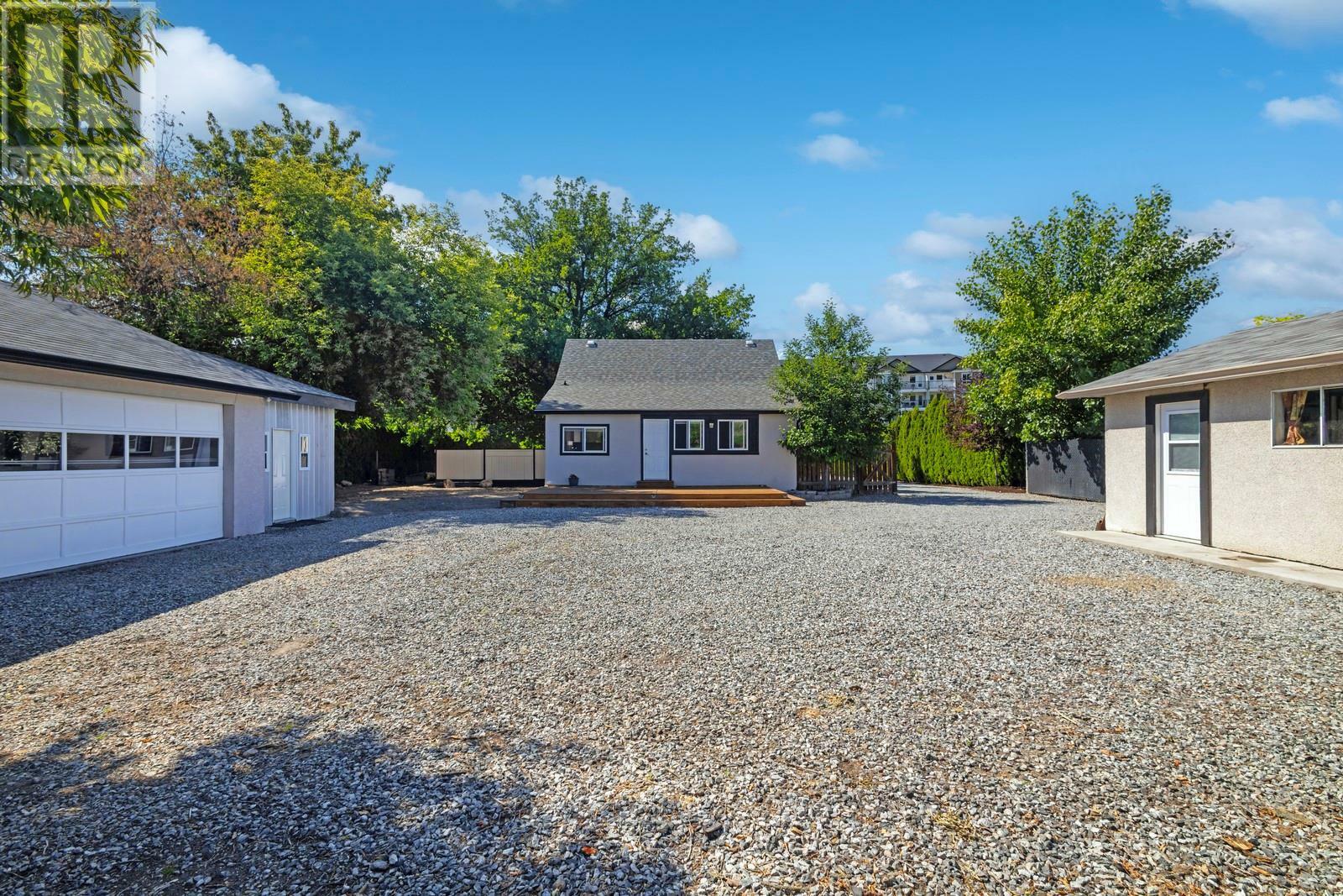 Property Photo: 431 Valley Road BC V1V 2E5
