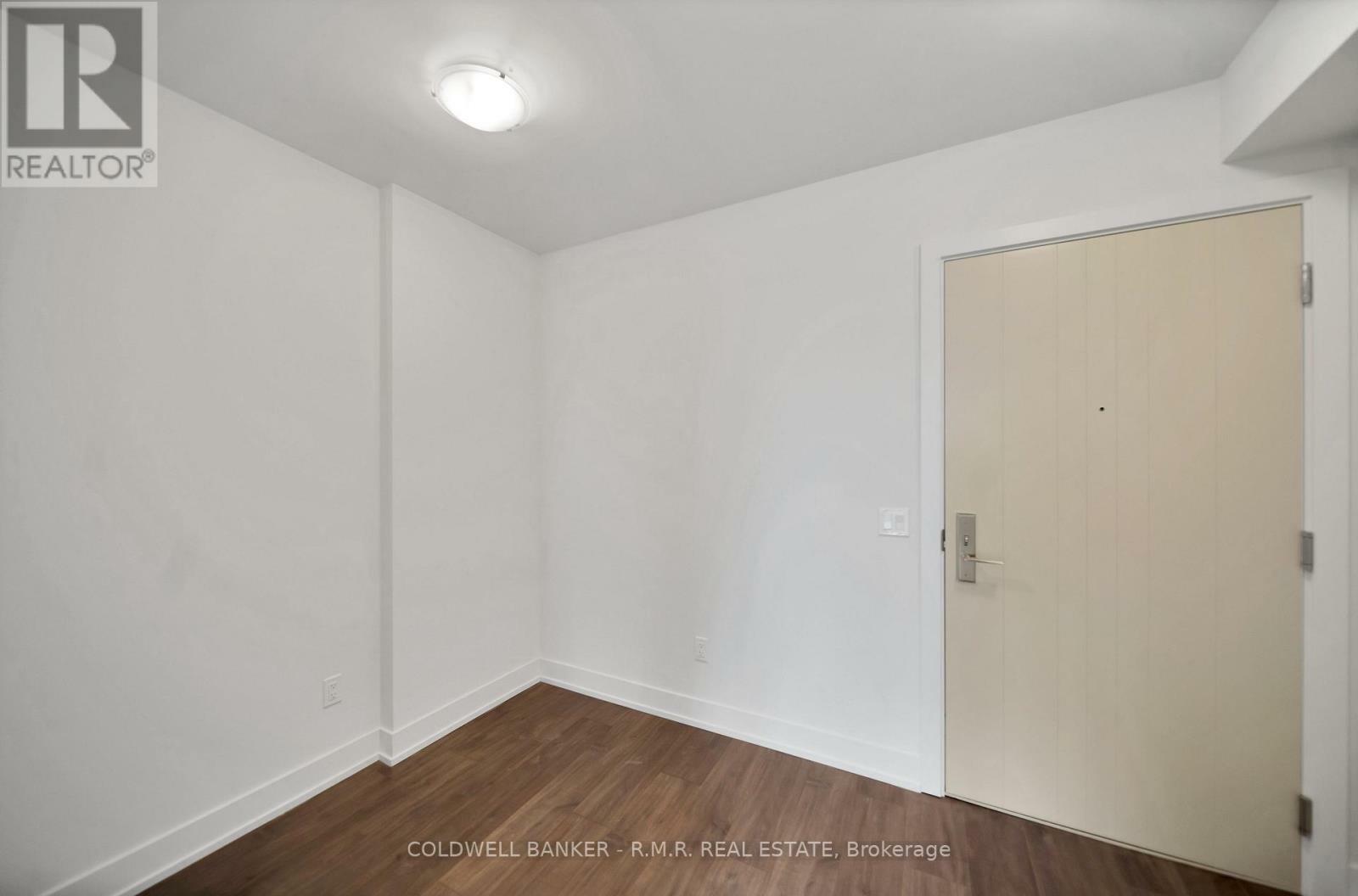 Property Photo: 2550 Simcoe Street North 2312 ON L1L 0R5