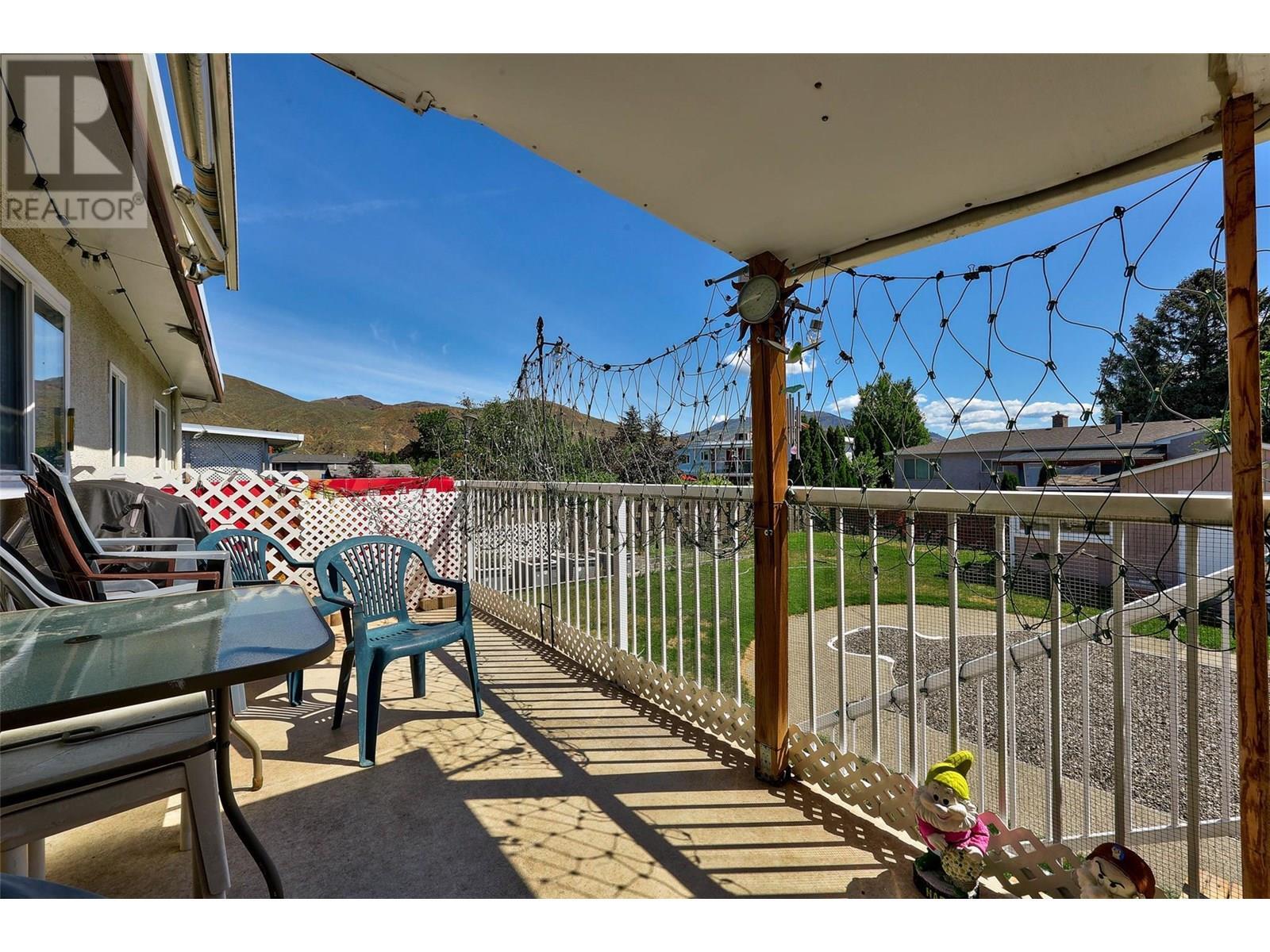 Property Photo:  957 Newton Street  BC V2B 5J3 