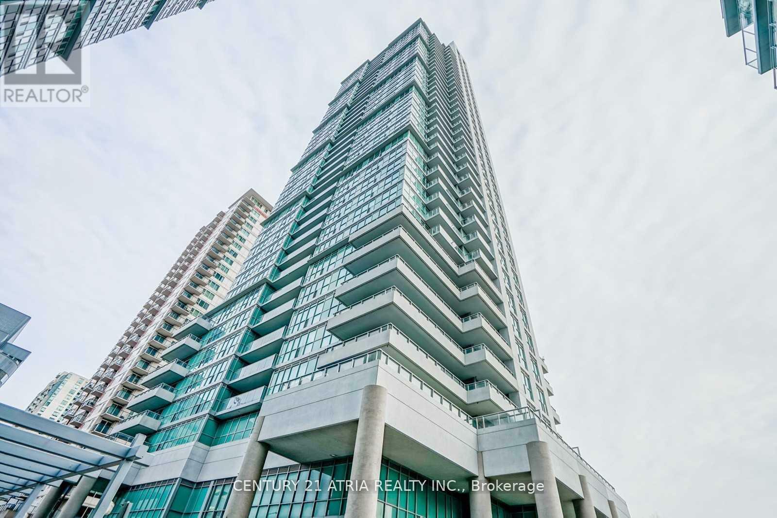 Property Photo: 50 Town Centre Court 3809 ON M1P 0A9