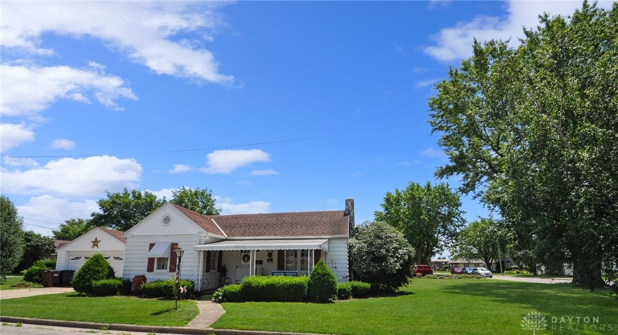 Property Photo: 901 Wayne Avenue OH 45331