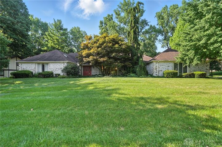 328 Shadywood Drive  Clayton OH 45415 photo