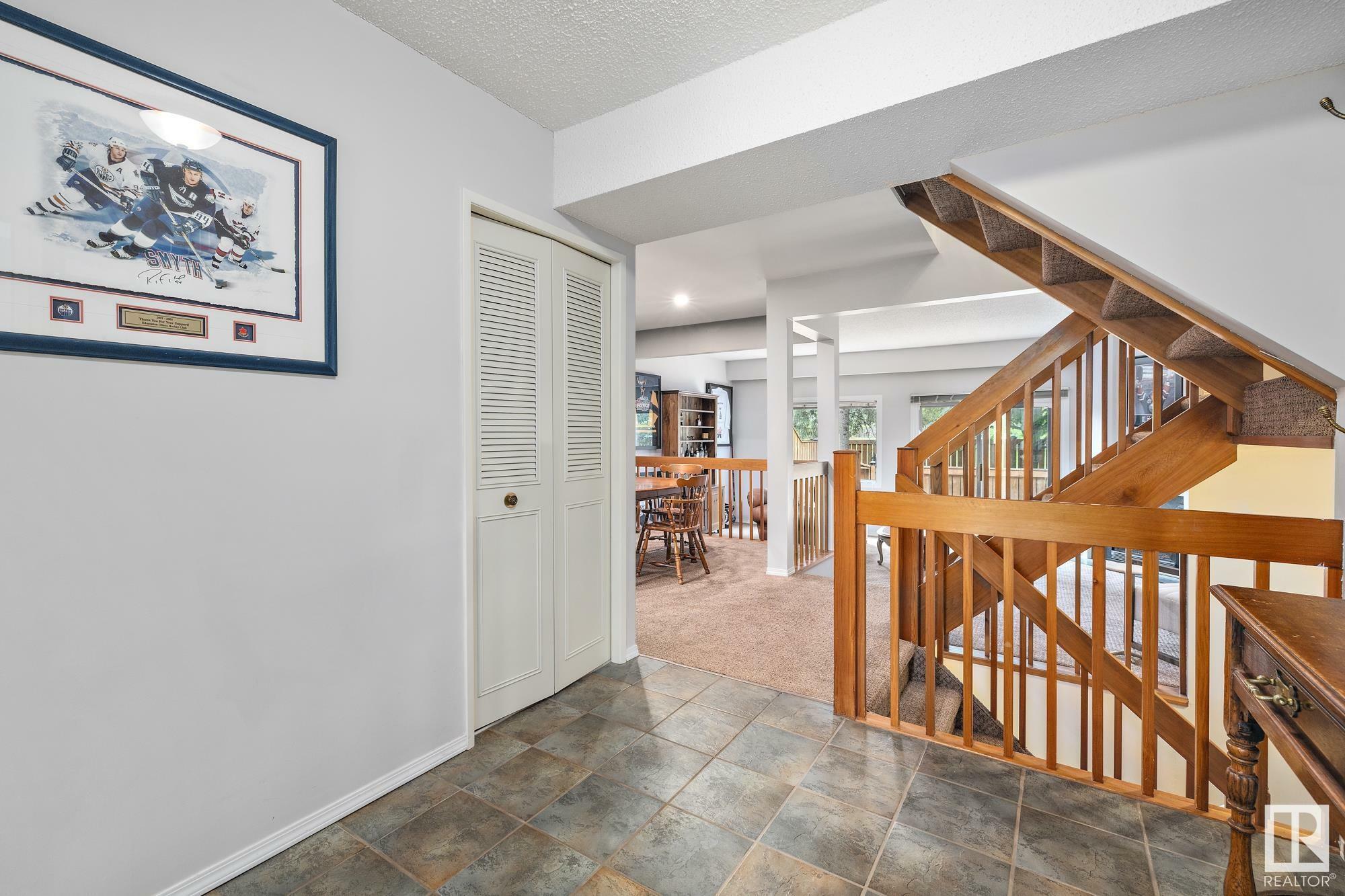 Property Photo: 2737 124 Street NW AB T6J 4T2