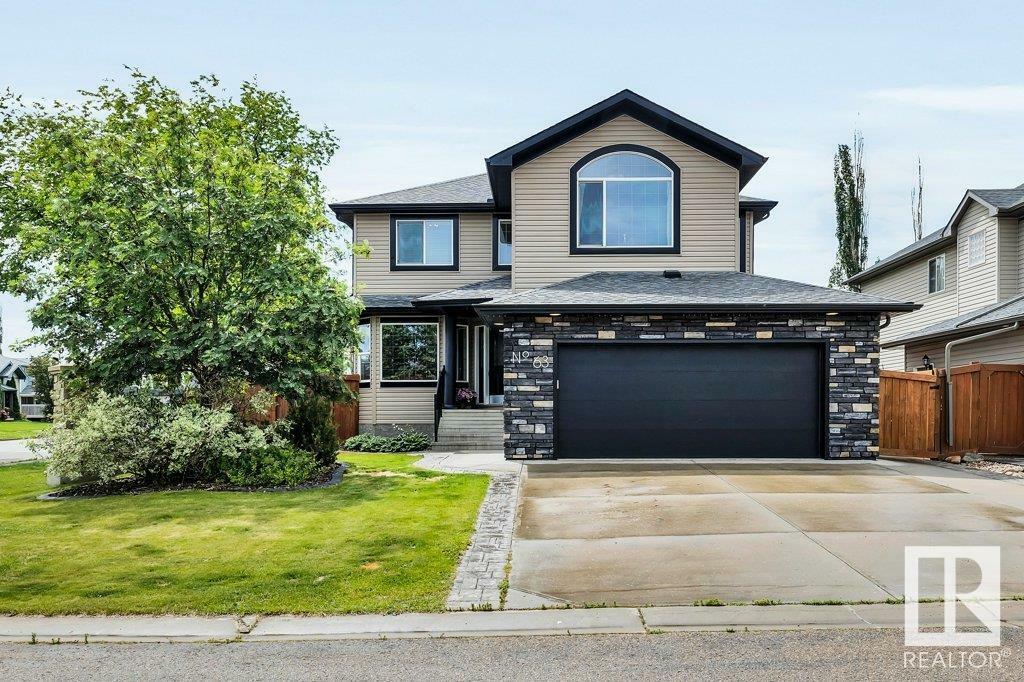 Property Photo: 63 Creekside Close AB T7X 4N9