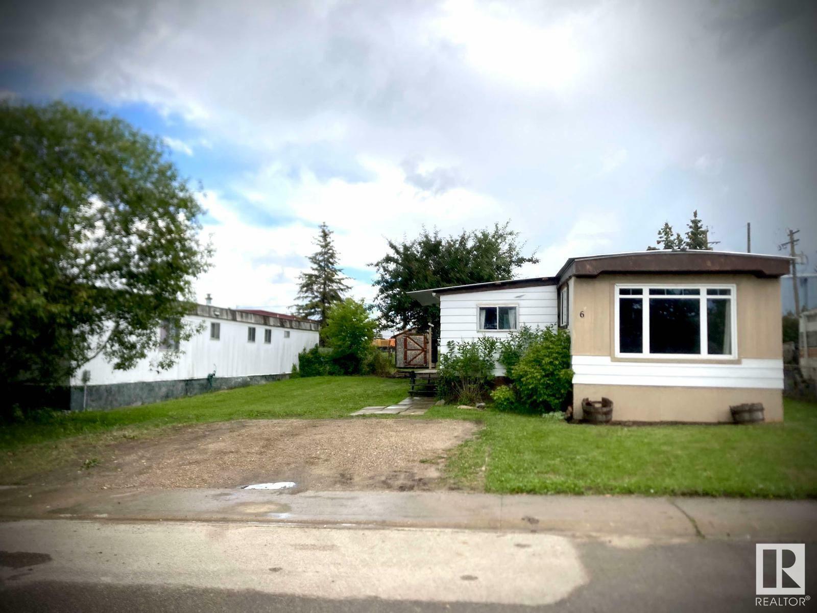 Property Photo: 5424 48A Ave AB T7A 1J8
