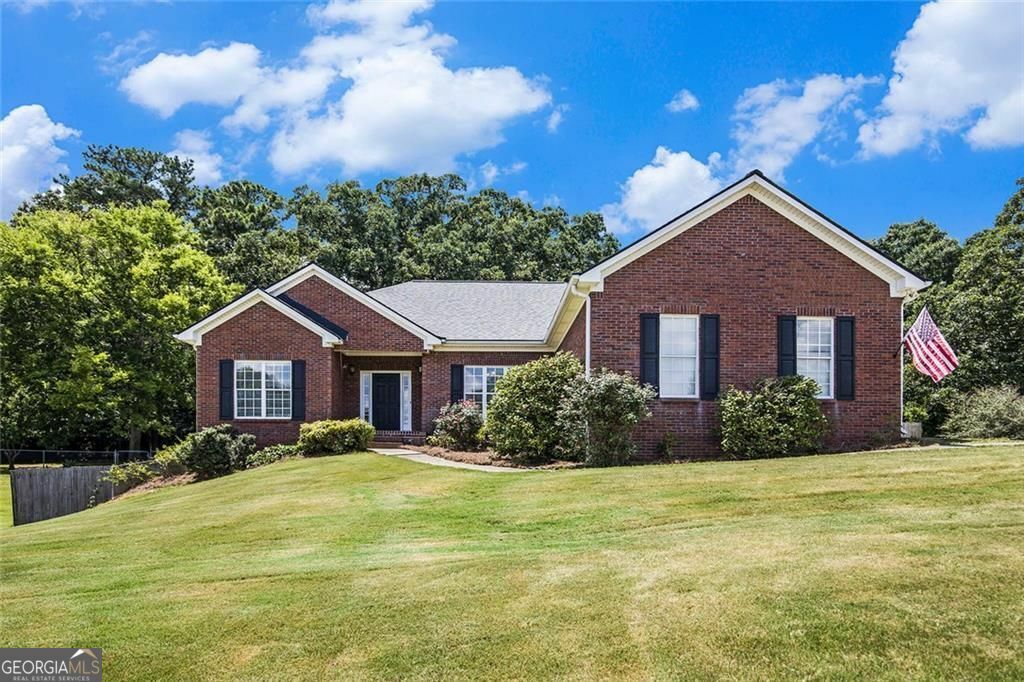 Property Photo: 27 Shepherd Drive GA 30122