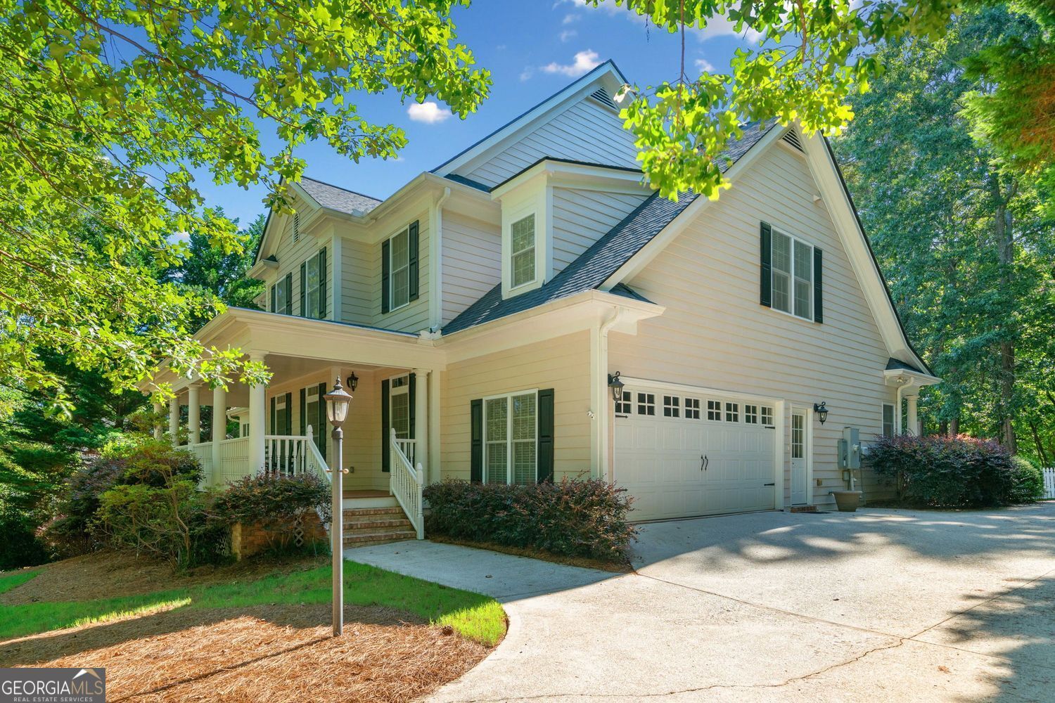 Property Photo: 521 Sackman Falls Court GA 30114