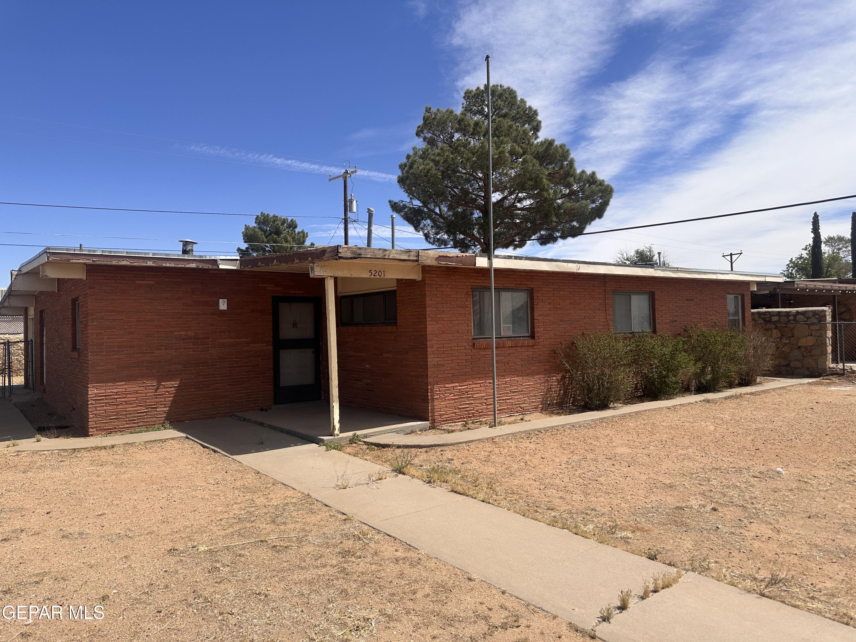 Property Photo: 5201 Marcillus Avenue TX 79924
