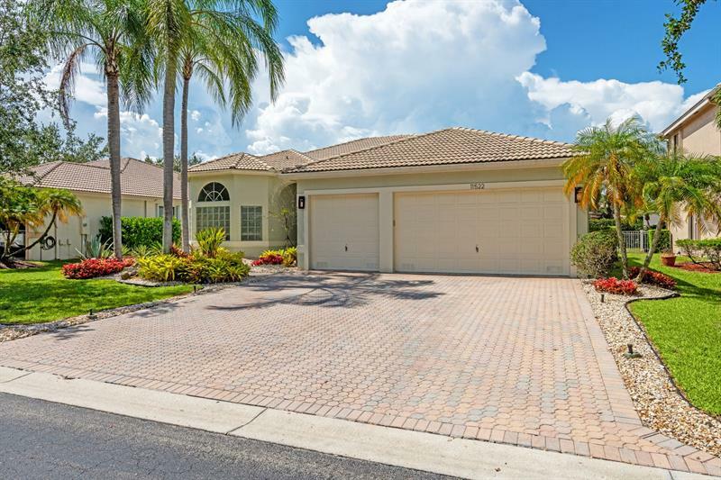 Property Photo: 11522 NW 51st Pl FL 33076