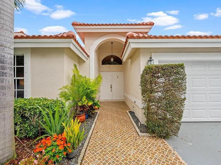 Property Photo: 12119 Sunset Point Circle FL 33414