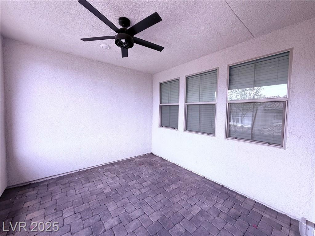 Property Photo: 514 Granite Arch Street NV 89138