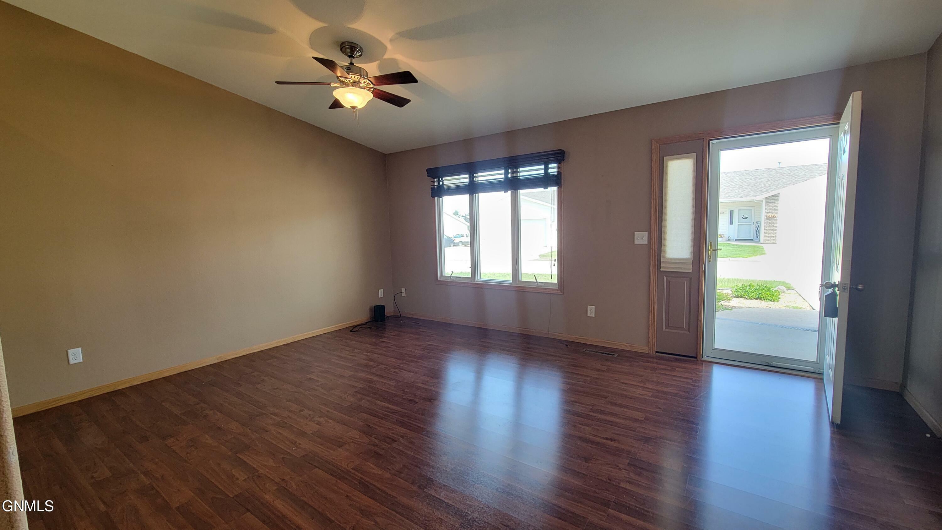 Property Photo: 1119 Lakota Lane ND 58504