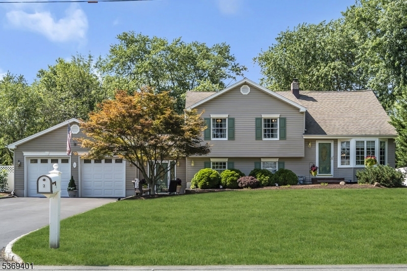 2 Gail Rd  Hillsborough Twp. NJ 08844 photo