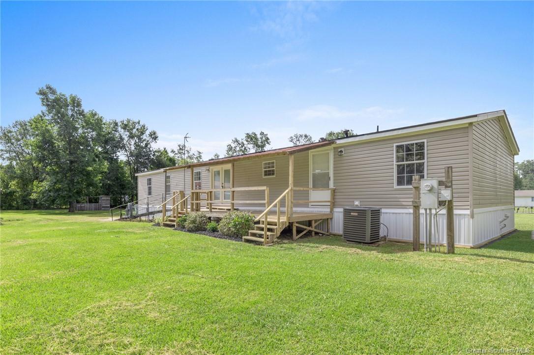 Property Photo: 1774 W. Liechty Road LA 70611